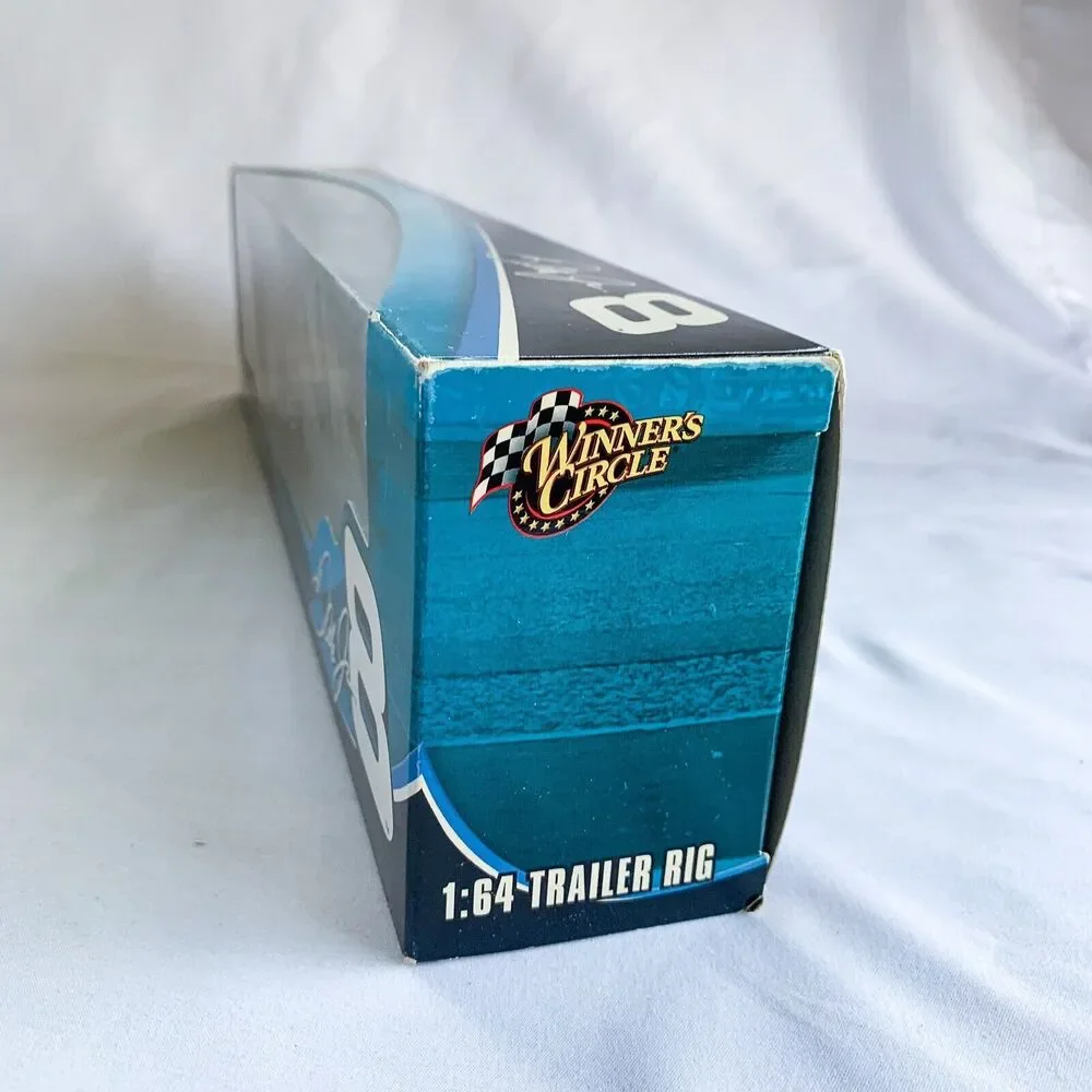 Winner's Circle NASCAR Dale Earnhardt Jr. #8 OREO 1:64 blue Trailer Rig 2004